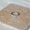 Anillo bolitas