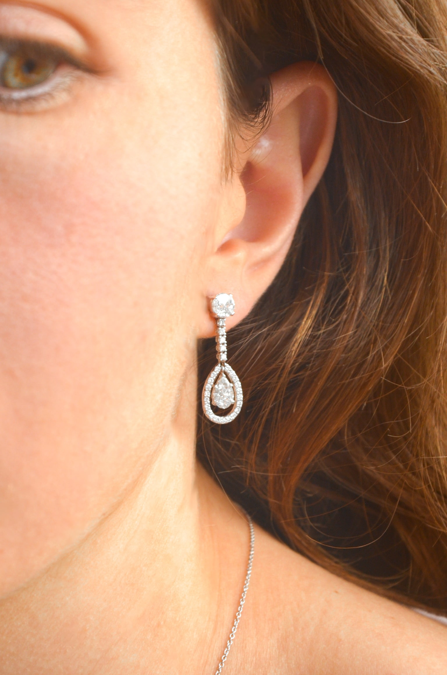 pendientes largos de diamantes