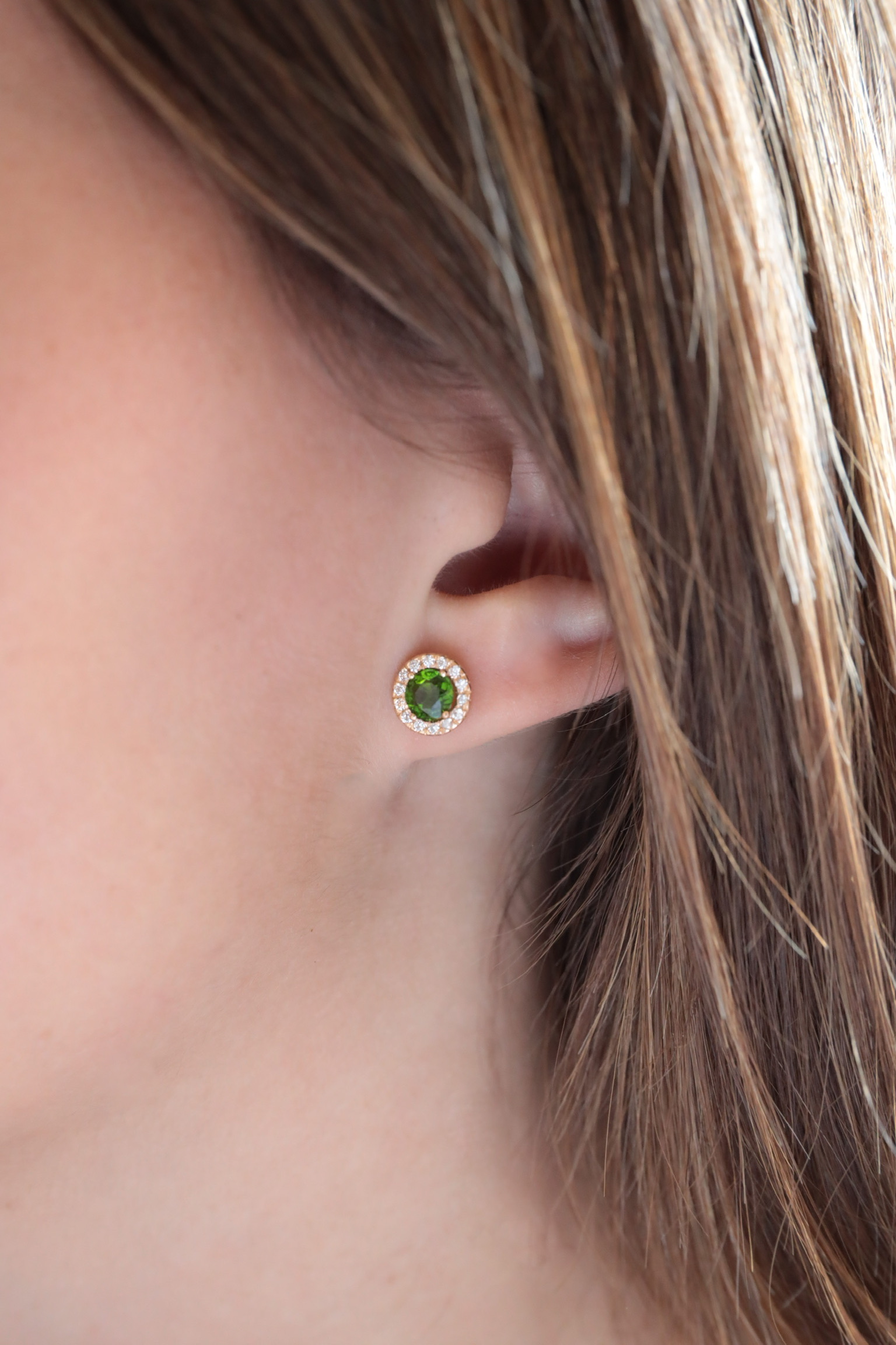 Pendientes orla con piedra central